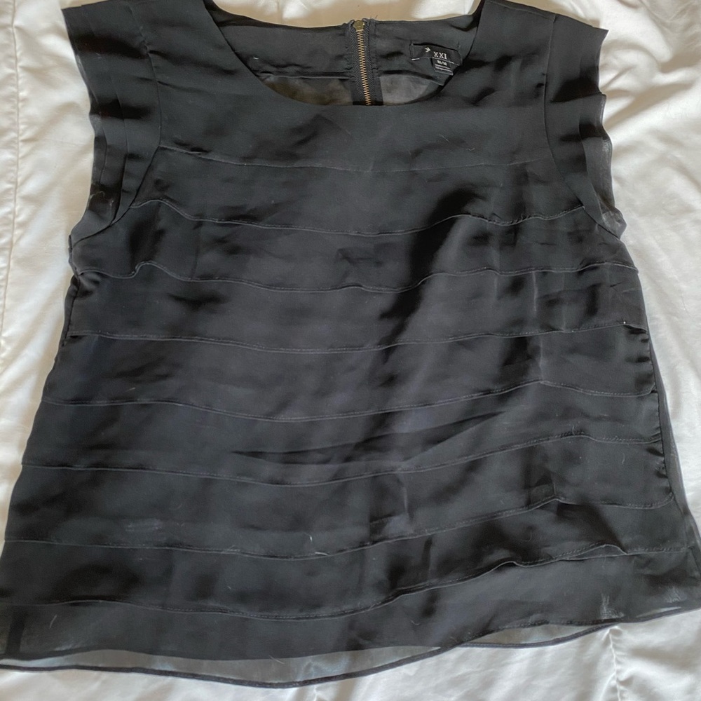 Forever 21 blouse medium